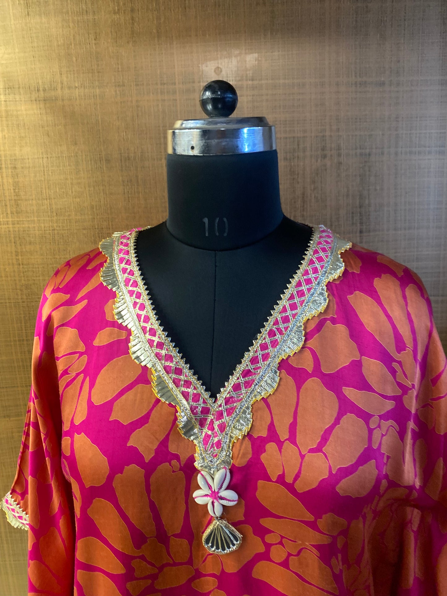 Kaftan Magenta Cotton Satin Abstract Print