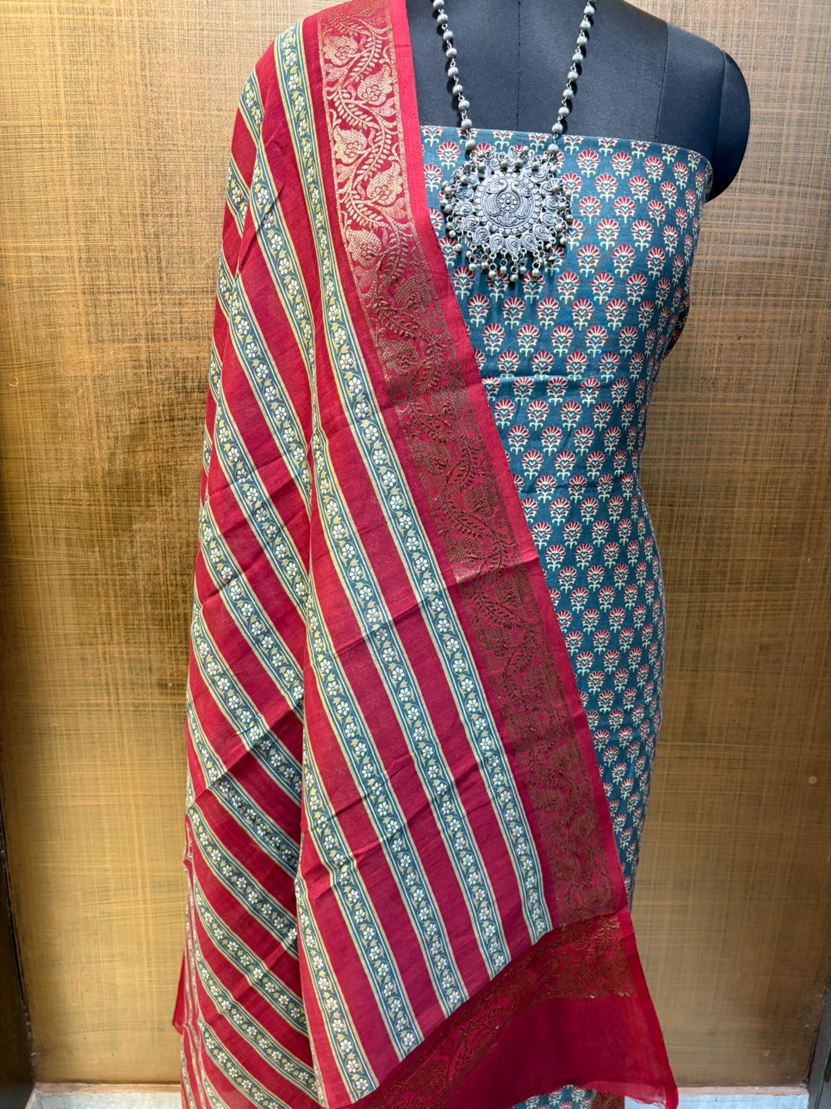 PURE MAHESHWARI SUITS WITH ANTIQUE ZARI BORDER
