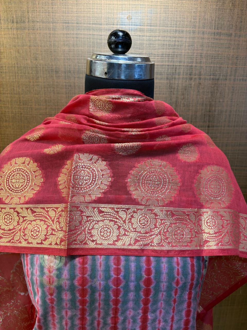 Tie-n-Dye Maheshwari Banarasi Suit