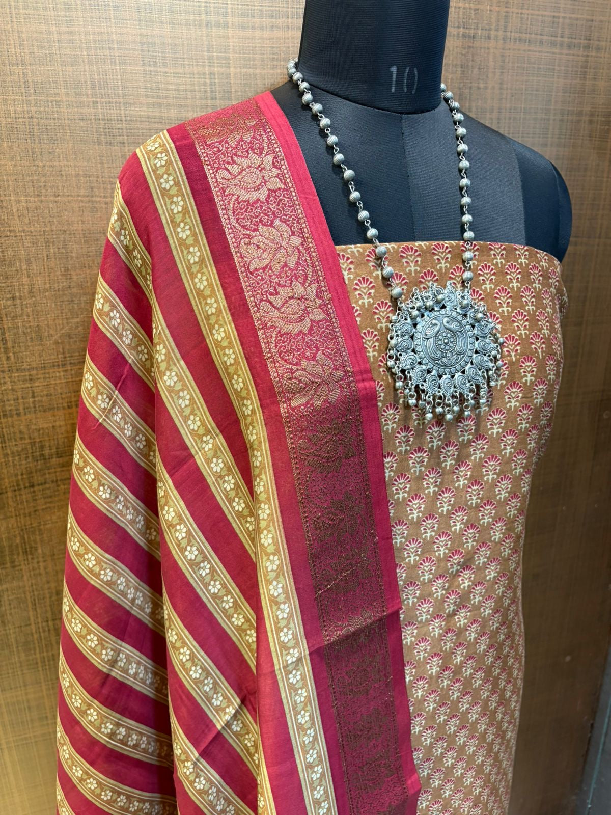 PURE MAHESHWARI SUITS WITH ANTIQUE ZARI BORDER