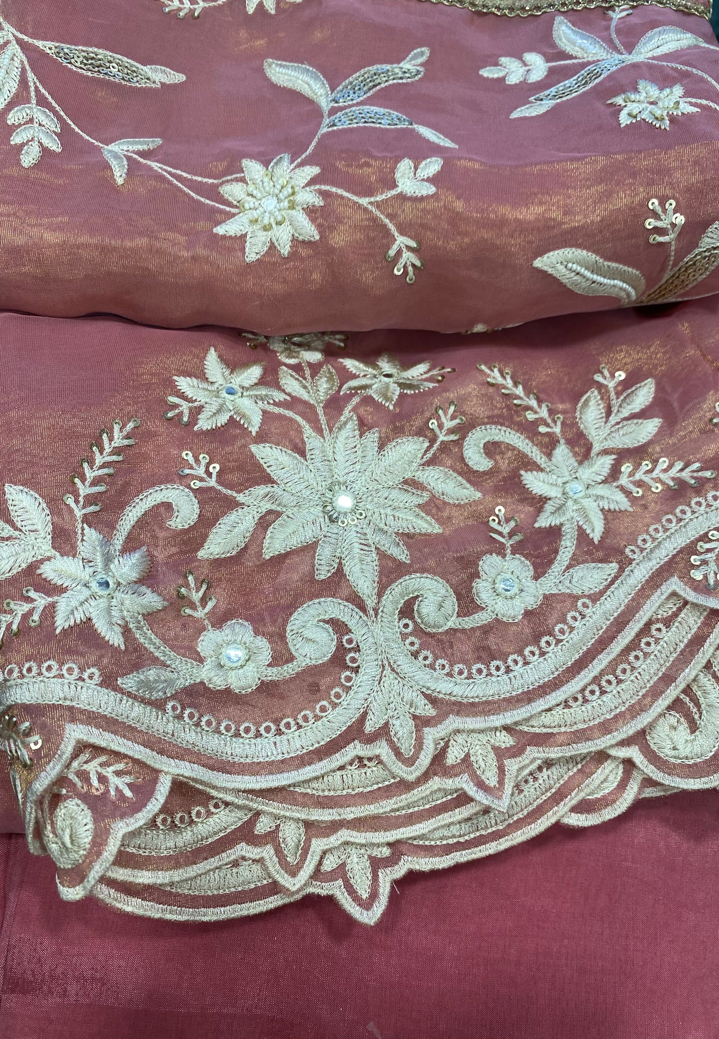 Tissue Thread Embroidered suit