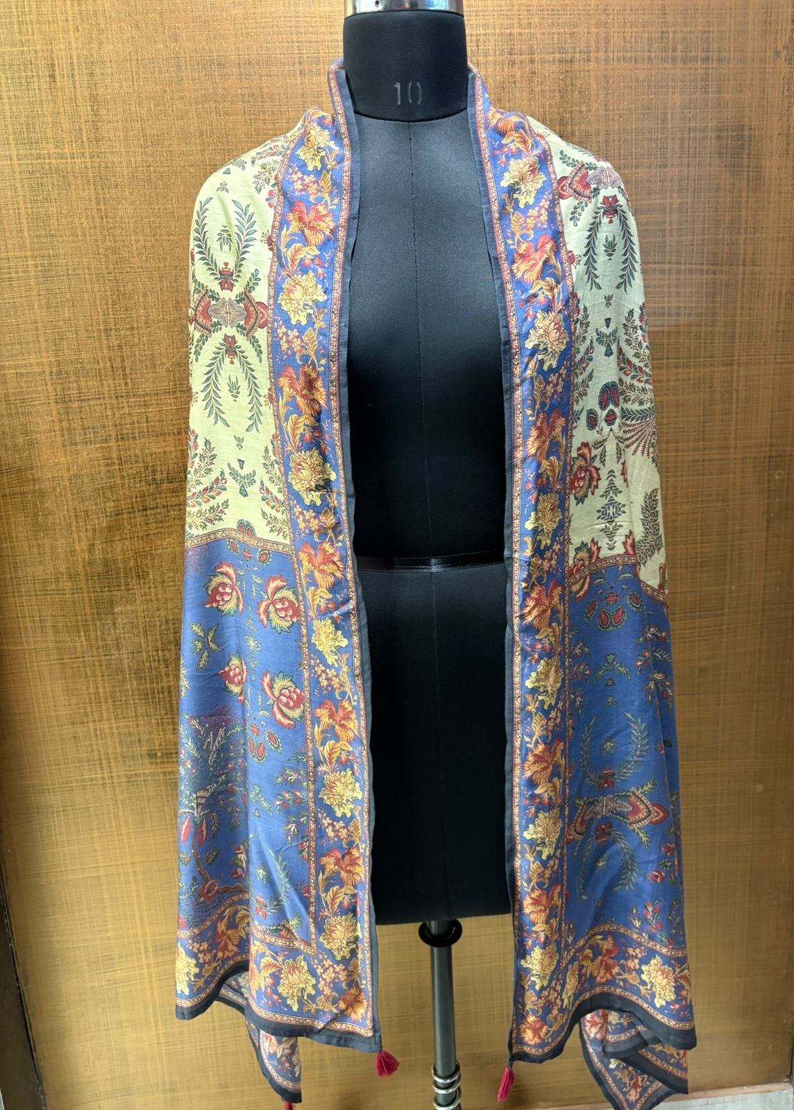 Muslin Beige-green & blue printed stole