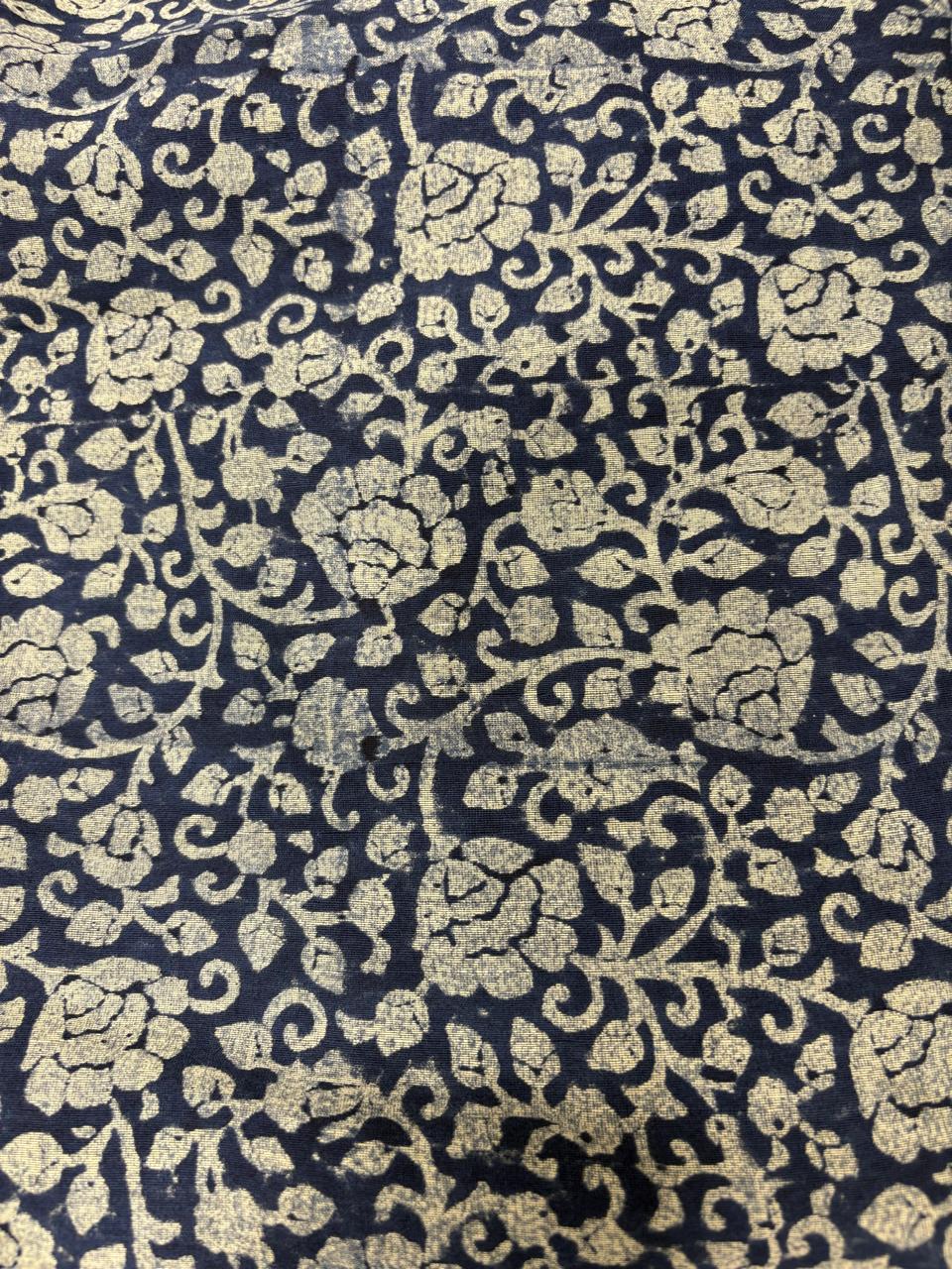 Indigo Maheshwari suit