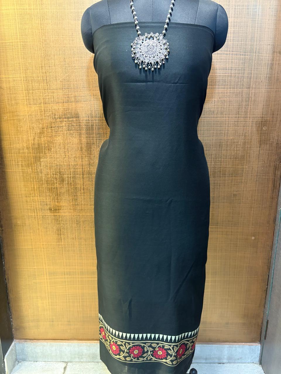 Black Maheshvari suit