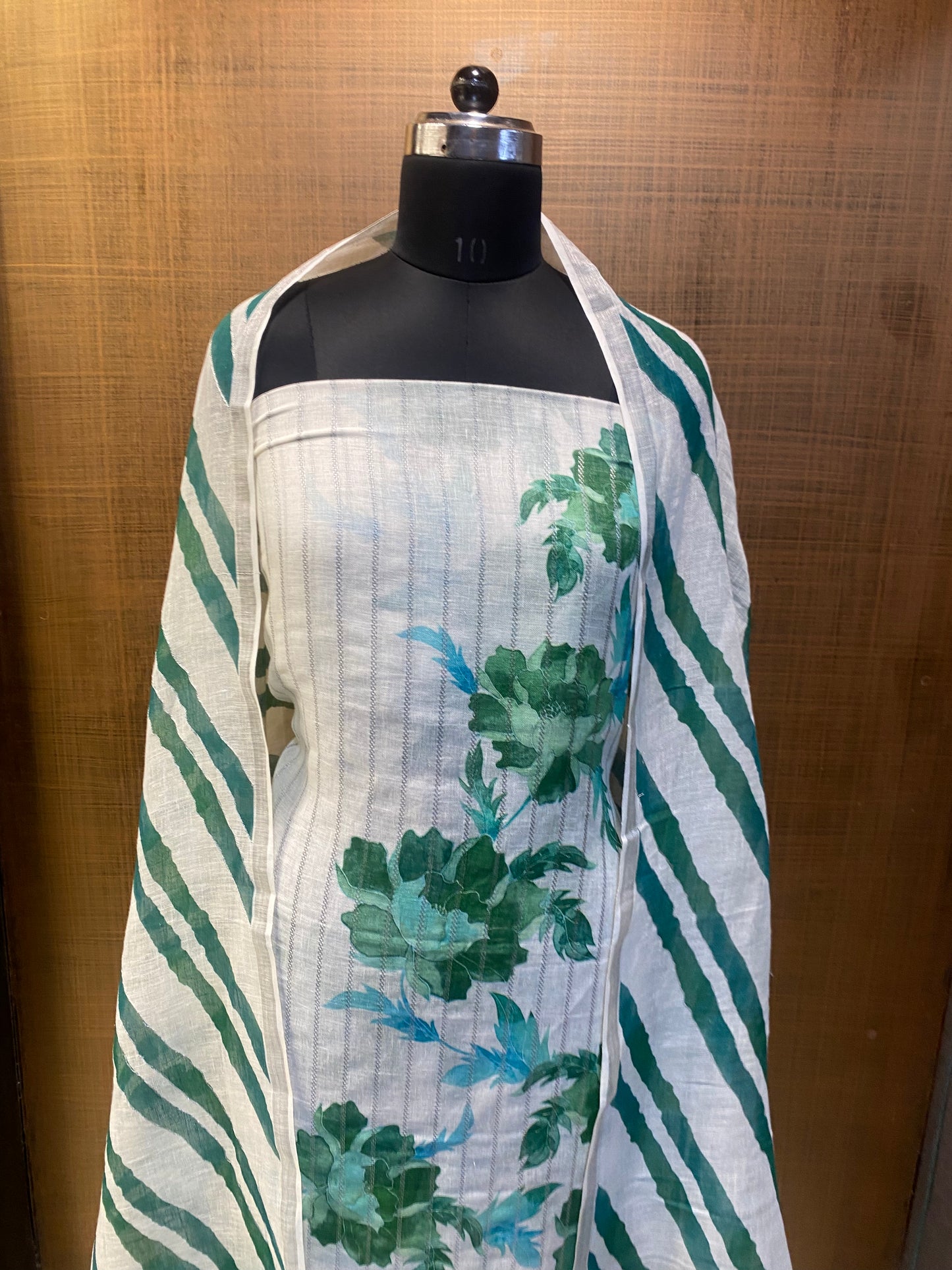 White Linen printed and embroidered Shirt Dupatta