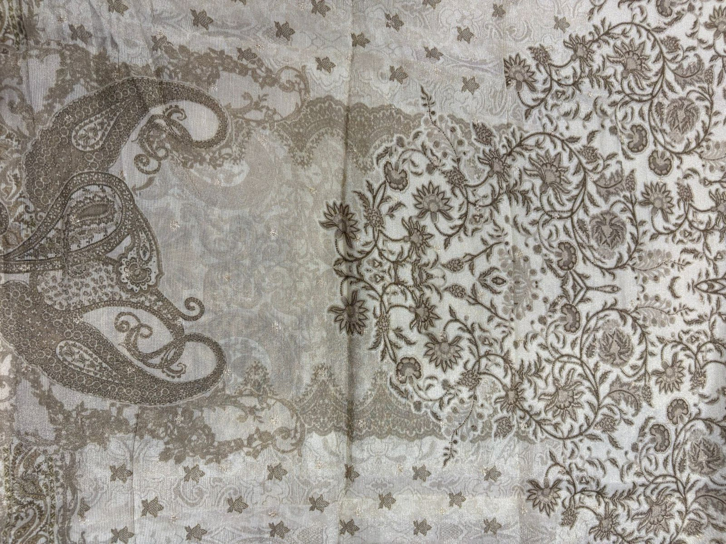 Tissue crepe beige with neck embroidery