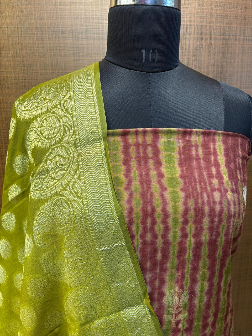 Tie-n-Dye Maheshwari Banarasi Suit