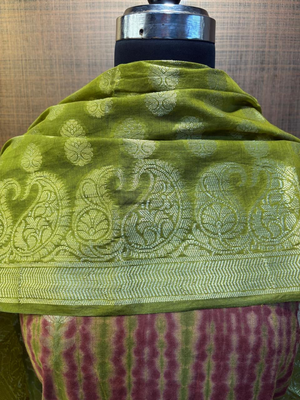 Tie-n-Dye Maheshwari Banarasi Suit