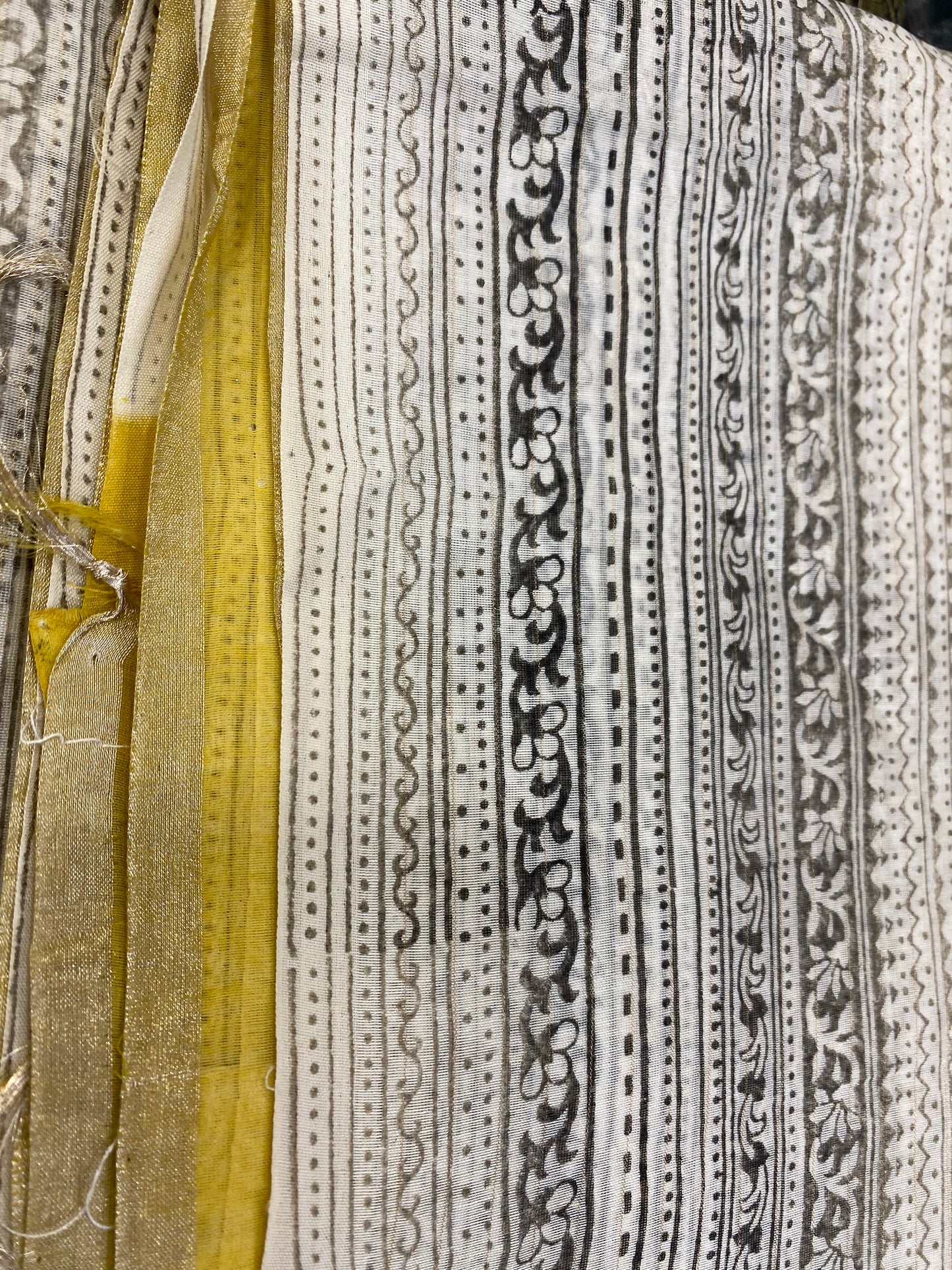 Pastel Pure Maheshwari Suit with PopColour