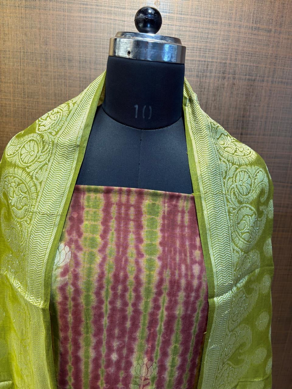 Tie-n-Dye Maheshwari Banarasi Suit