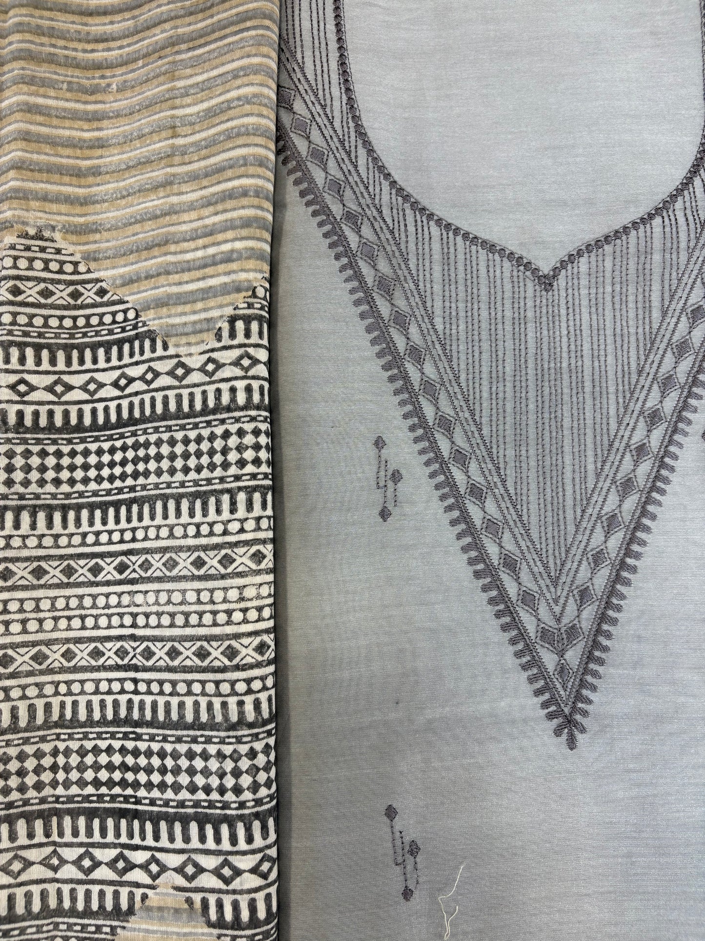 Pure Maheshwari Embroidered Suit