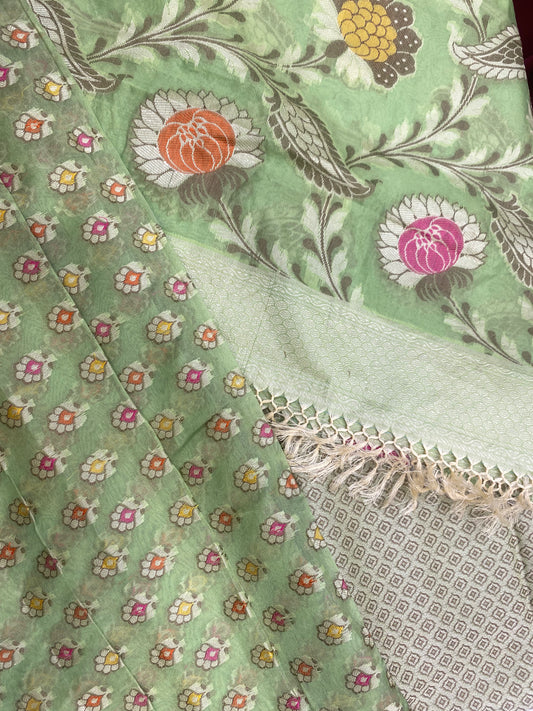 Green Maheshwari suit with Maheshwari Dupatta with Tassels