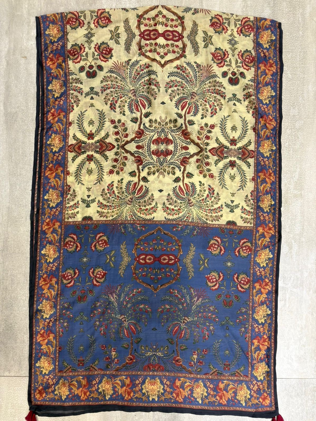 Muslin Beige-green & blue printed stole