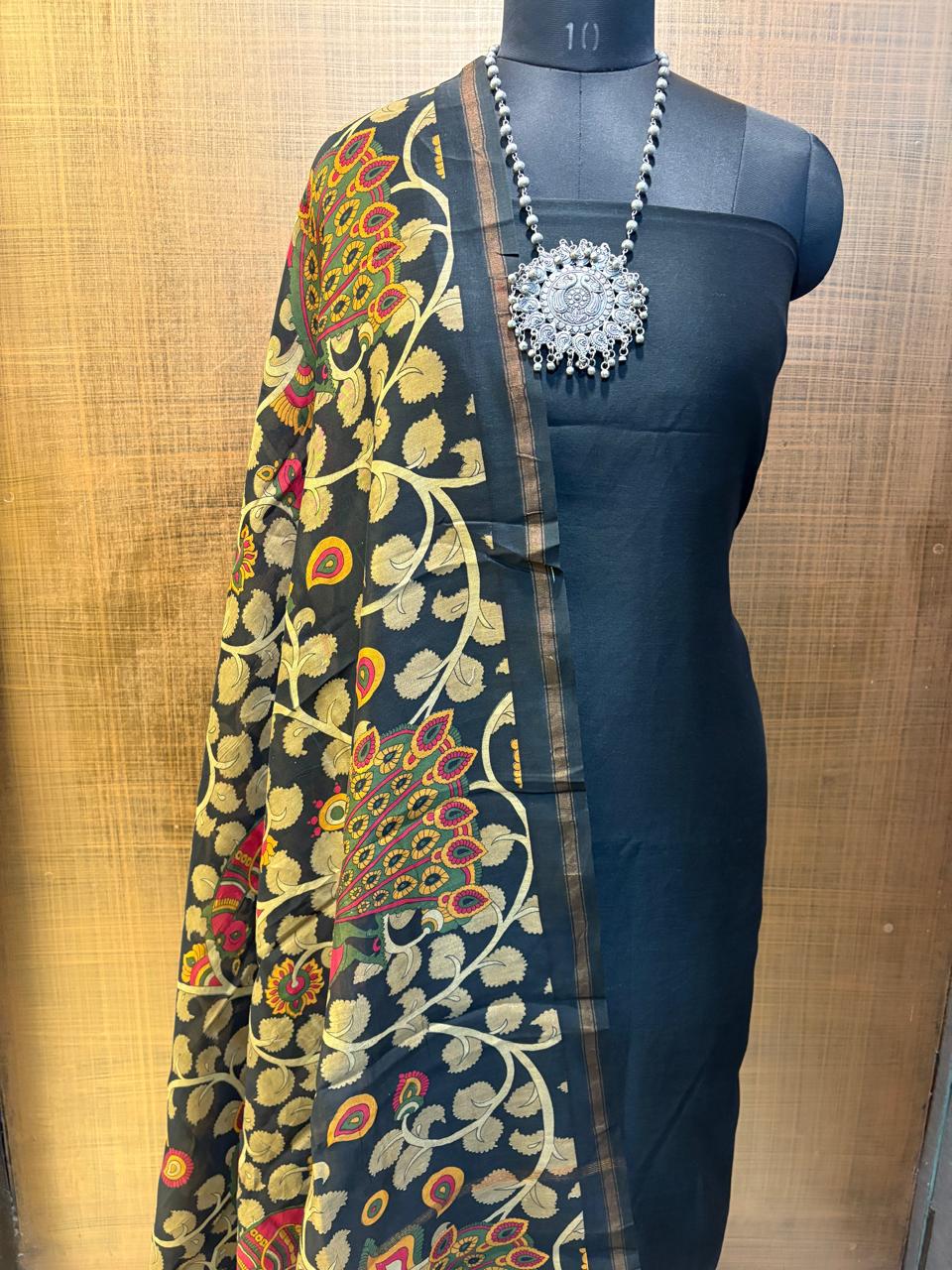 Black Maheshvari suit